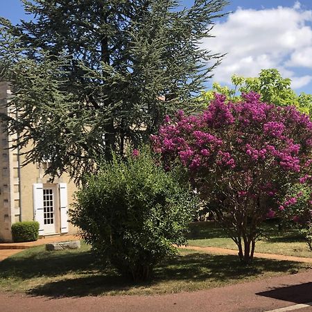 Bed and Breakfast The Cool Lounge A Coulonges - Charente Экстерьер фото